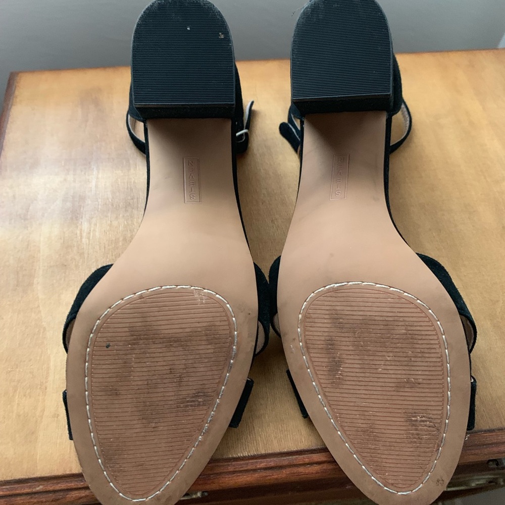 Women’s shoes by Steve Madden - Picture 6 of 6